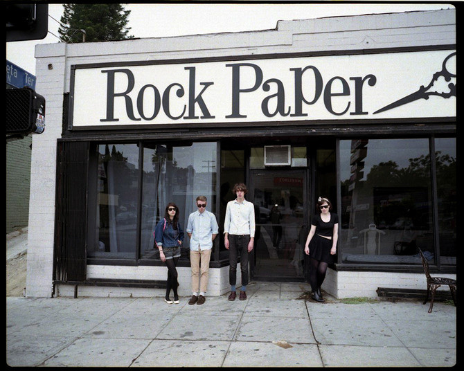 Veronica Falls descoperă America