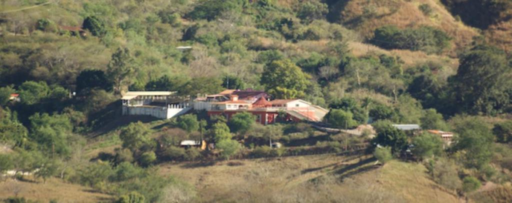 お母ちゃんと地元が大好きな麻薬王エル・チャポ