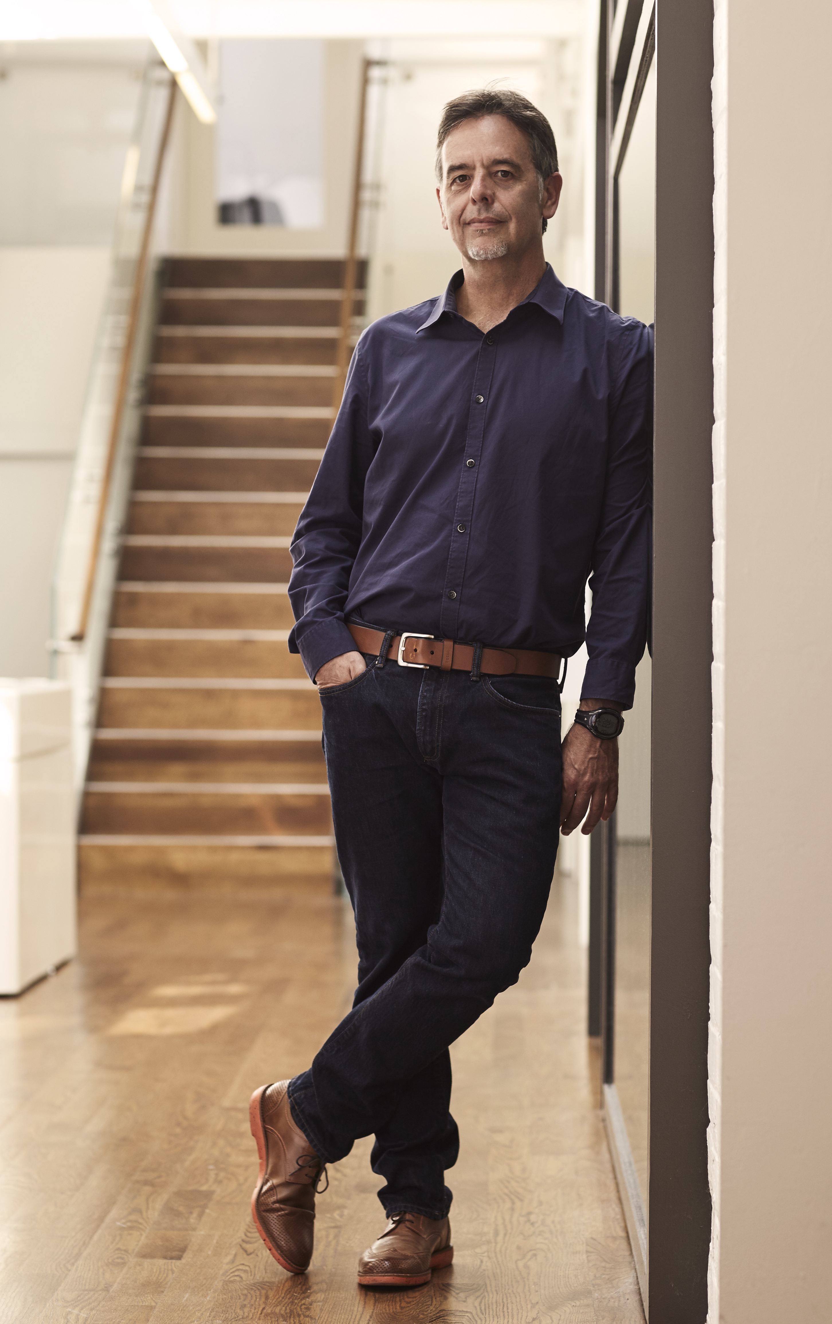 1486407646404-deibert