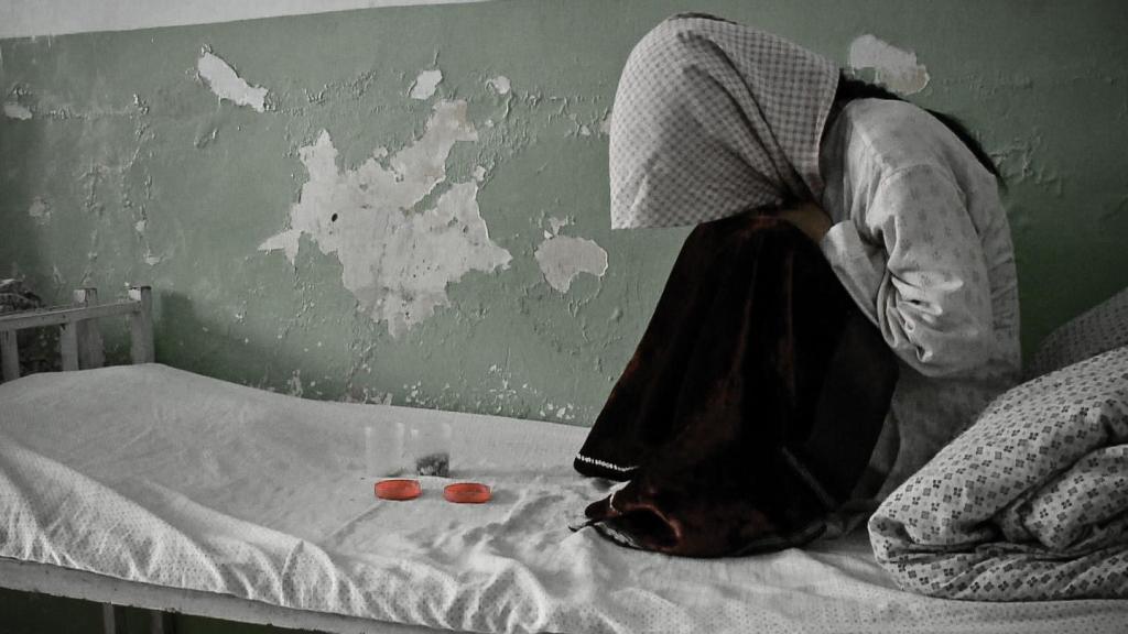 Därför behöver behandling av drogmissbruk rikta in sig mer mot kvinnor