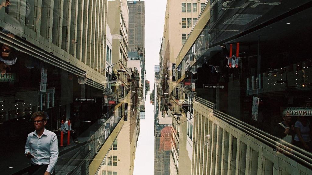 Psychedelické fotky Melbournu inspirované filmy Davida Lynche