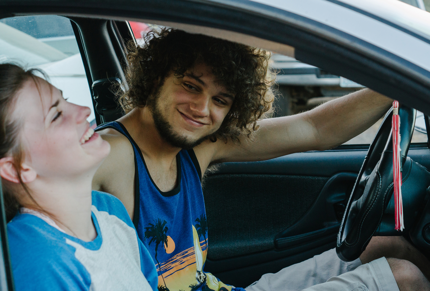 Por qué tantas personas siguen siendo amigas de sus exparejas