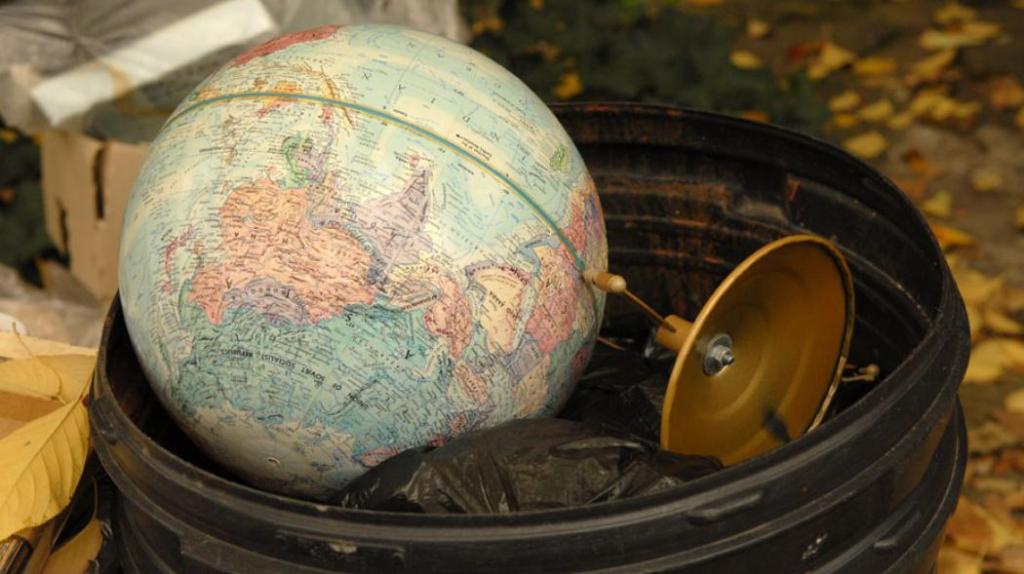 Kesimpulanku Sesudah Mendalami Pola Pikir Komunitas Teori Bumi Datar