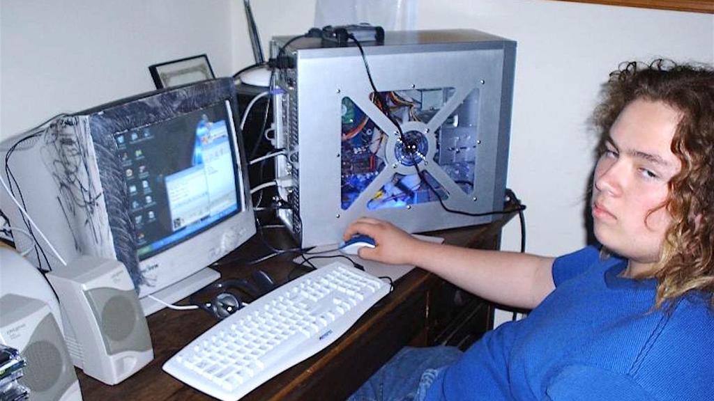 Site-urile astea care arată ca-n anii ’90 au un scop, chiar dacă ți se pare penibil