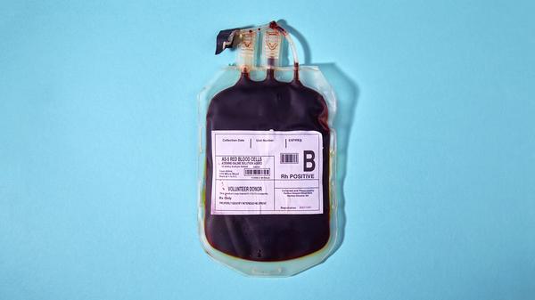 Nu dona sânge doar după o tragedie