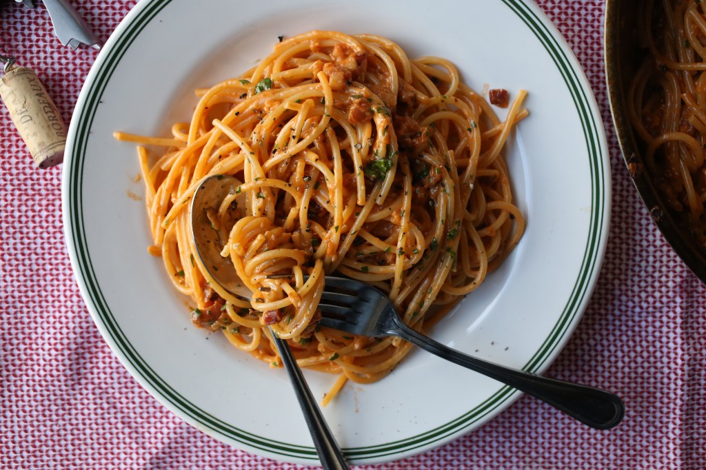 Spaghetti voor middernacht (of als je een kater hebt)