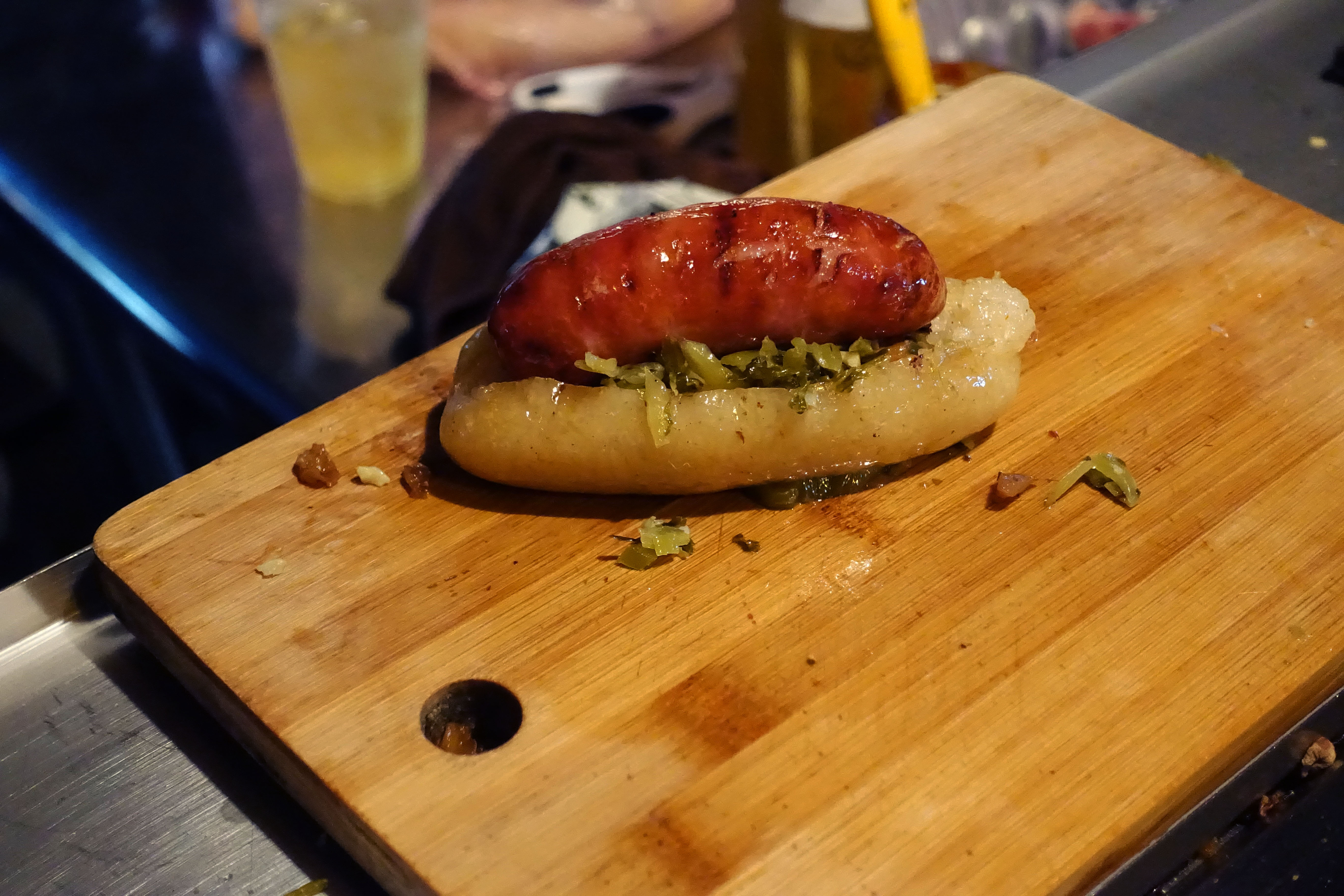 1515705549748-TRan_sausage2