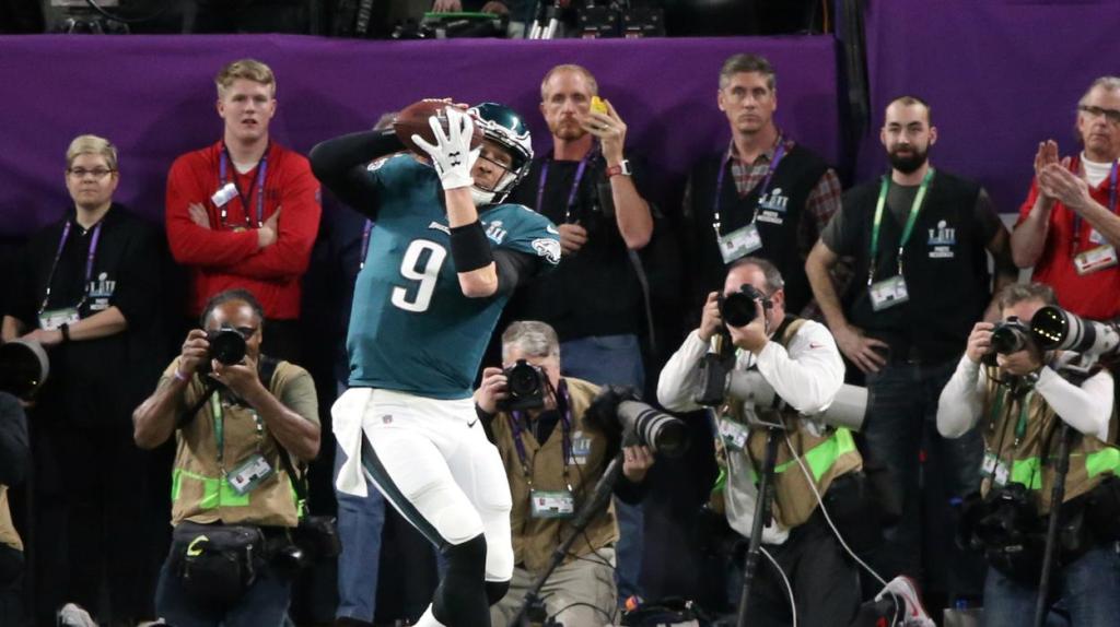Nick Foles pidió permiso para hacer una jugada de anotación en el Super Bowl