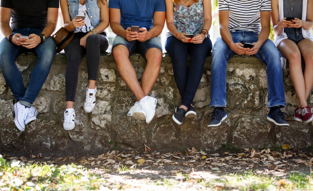 Părinții ăștia din industria tehnologiei mi-au spus cum își țin copiii departe de telefoane