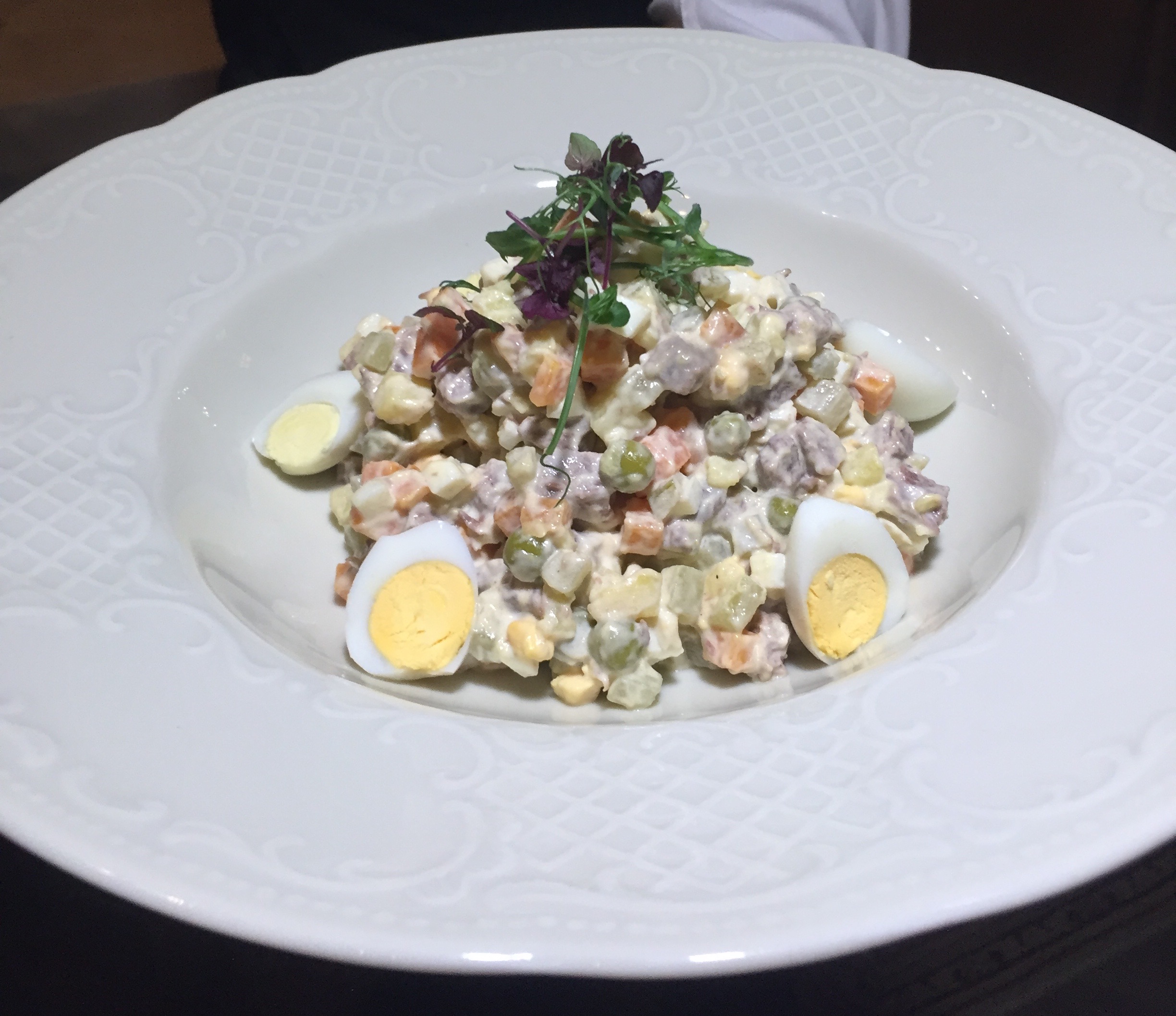 1529652300921-Insalata-Russa