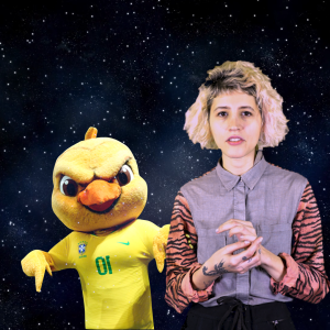 Madama Br000na e o canarinho pistola