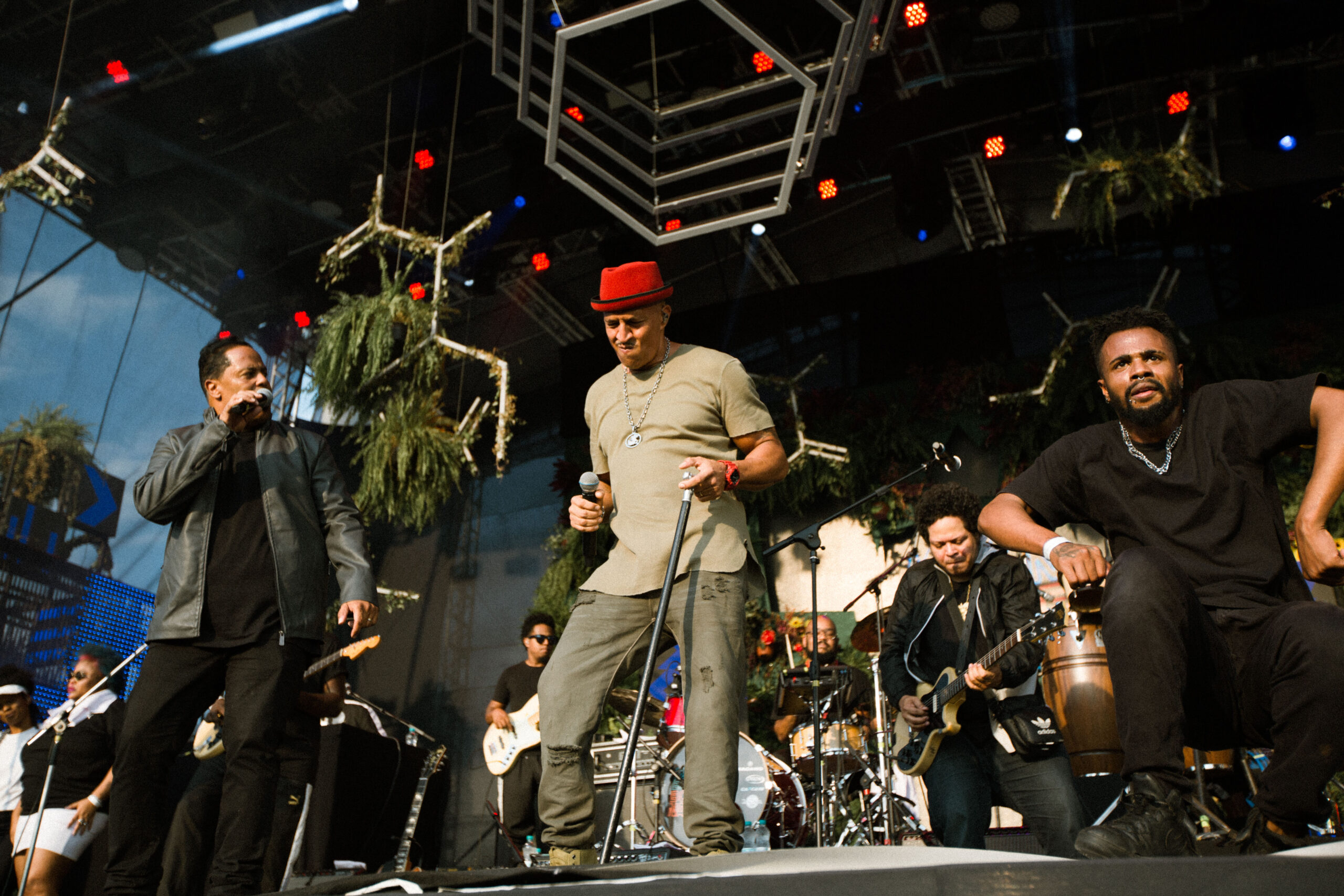 1536787391849-larissa-zaidan-18852