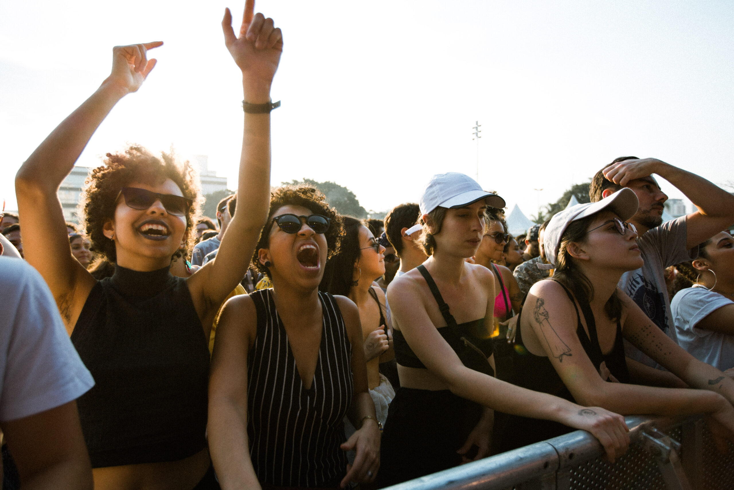 1536787405432-larissa-zaidan-18865