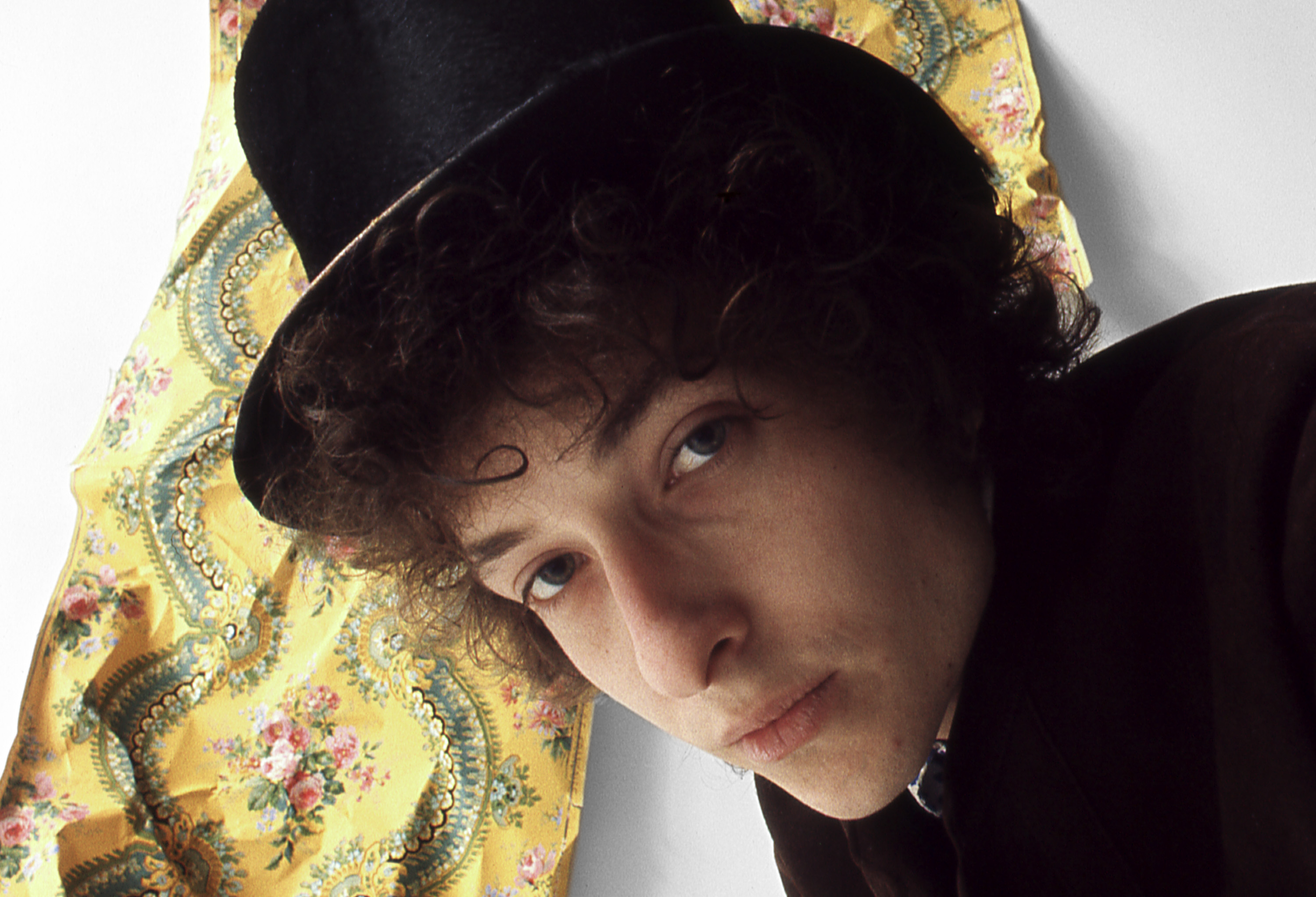 These Unearthed 60s Photos of Dylan Are As Intimate As His Music