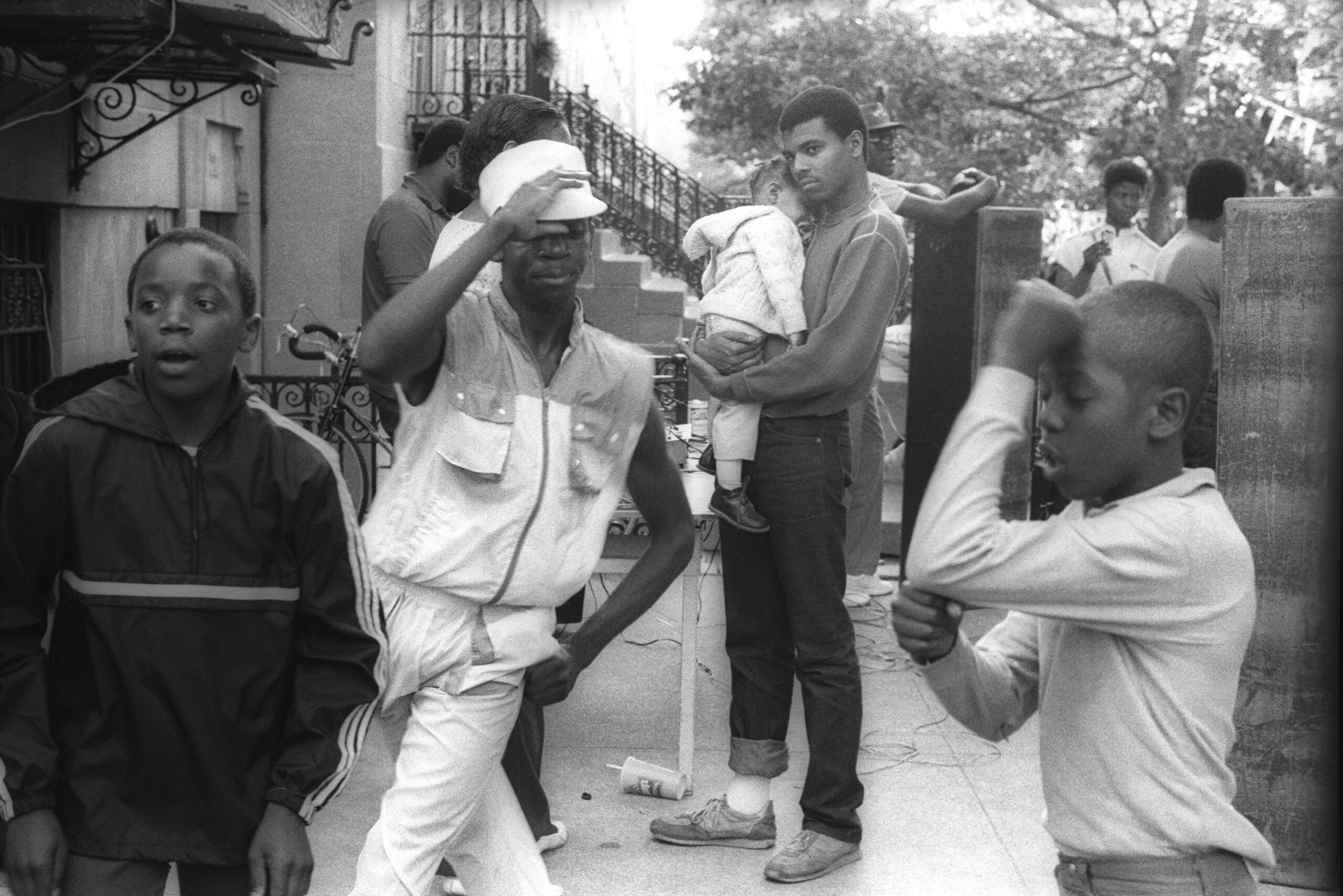 1539771804585-8405-68-11