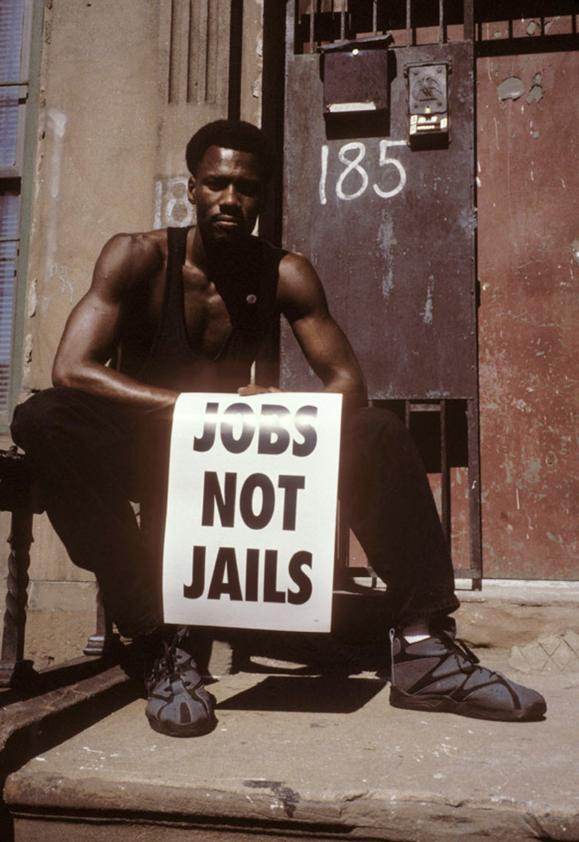 1539772061879-MB98_Portrait_061R