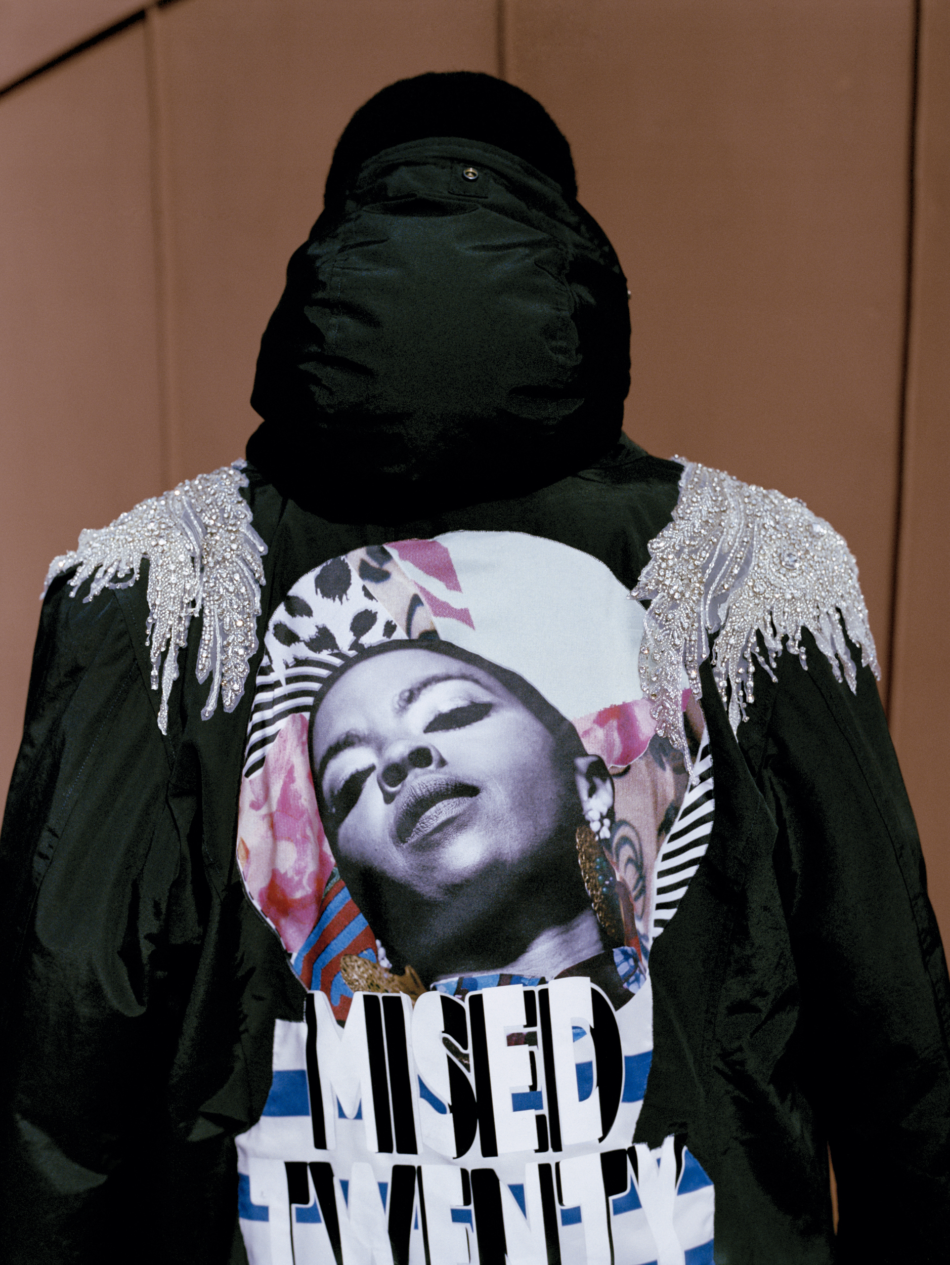 1539950668680-Woolrich-BTS-4