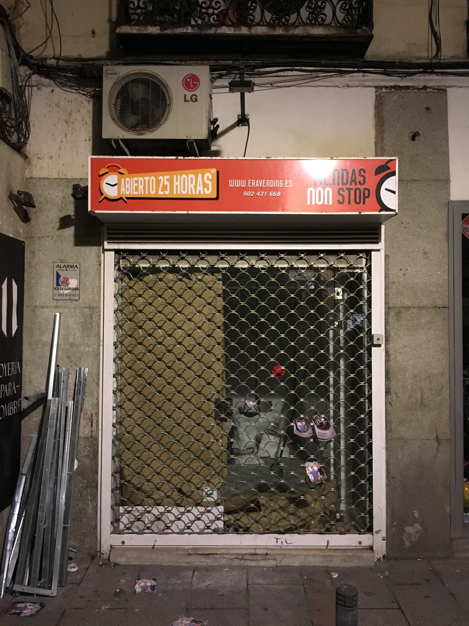 tienda cerrada