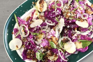 Caesar Salad di cavolo rosso