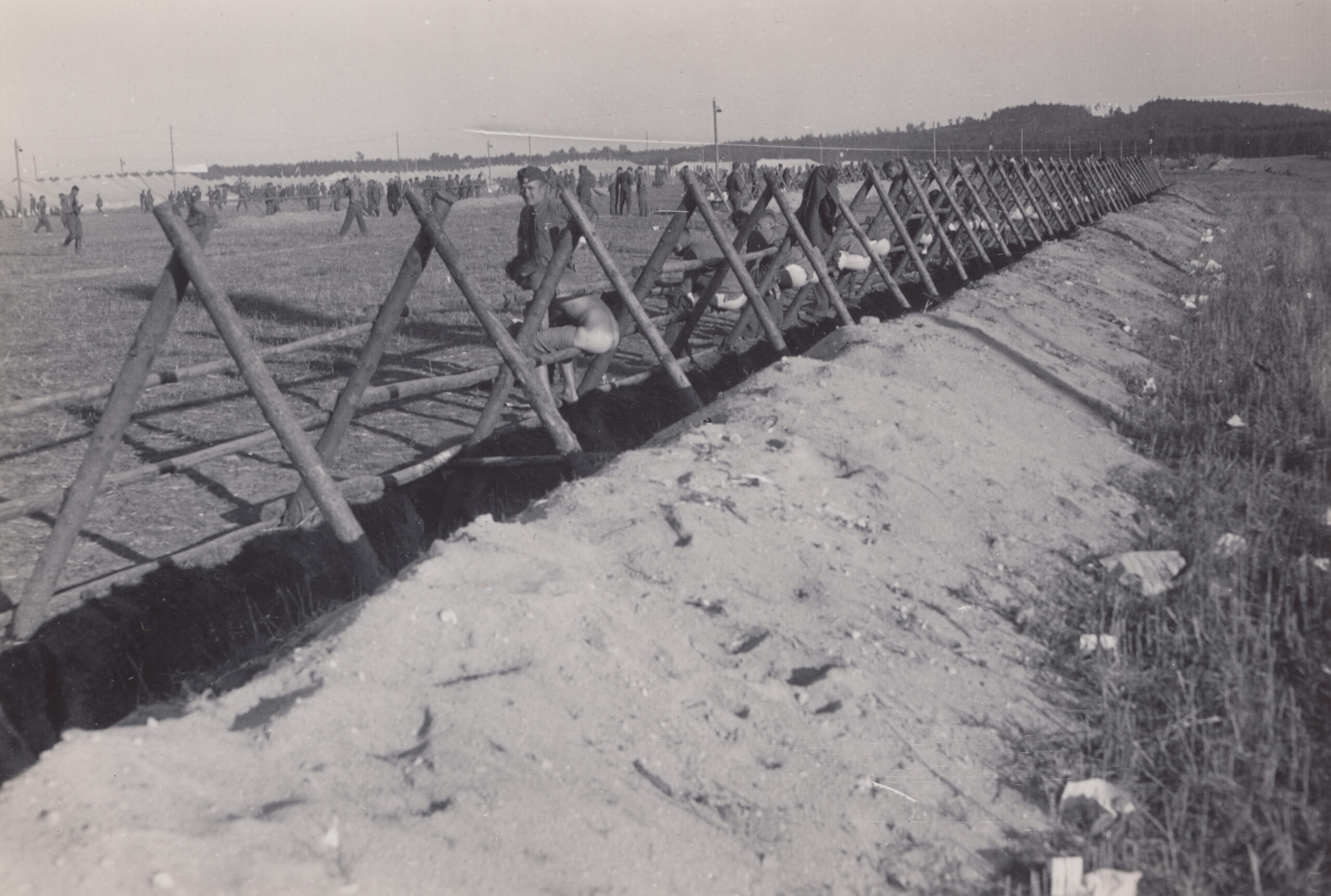 soldados nazis cagando