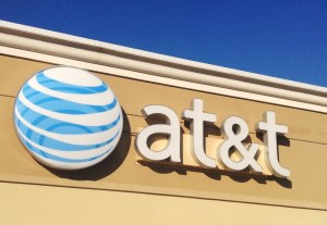Senators ask AT&T to disclose details on whether the company throttles internet speeds for Netflix