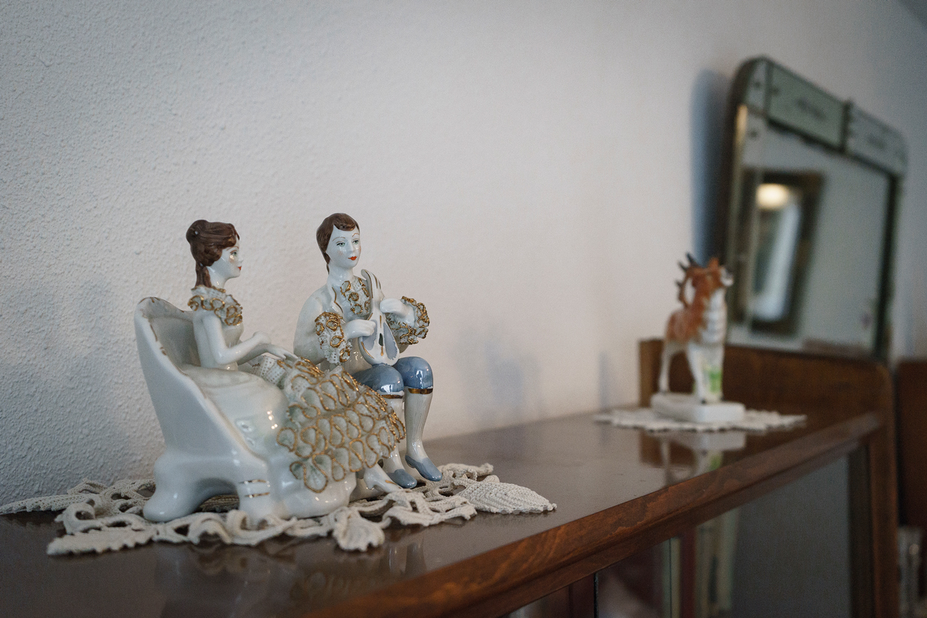 1542532871990-Ferestroika-apartament-comunist-22