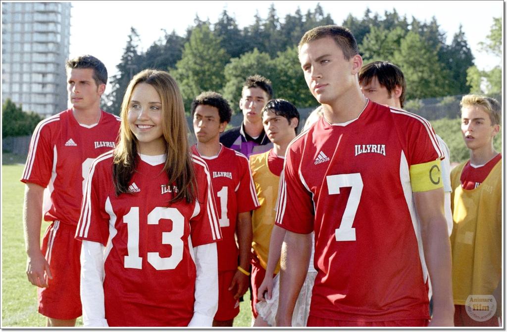 Amanda Bynes and Channing Tatum in She's the Man