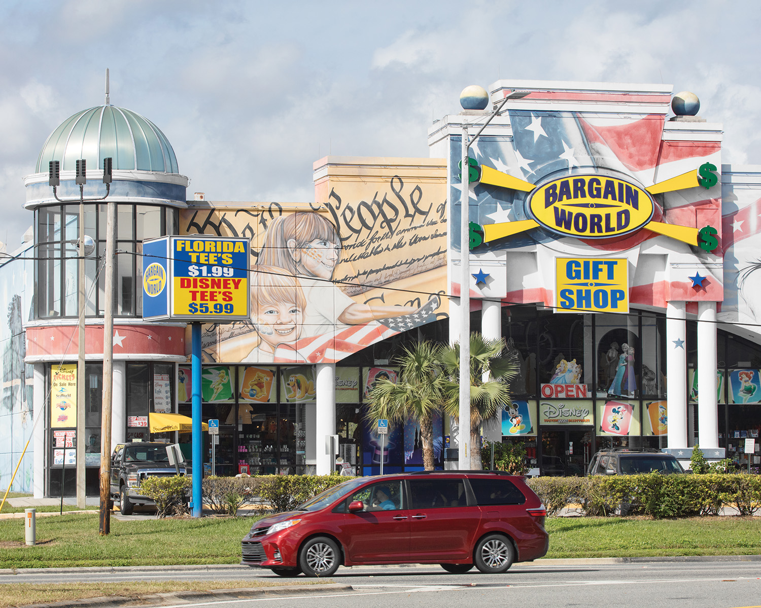 1543077567726-CM_DIS_final_02_300