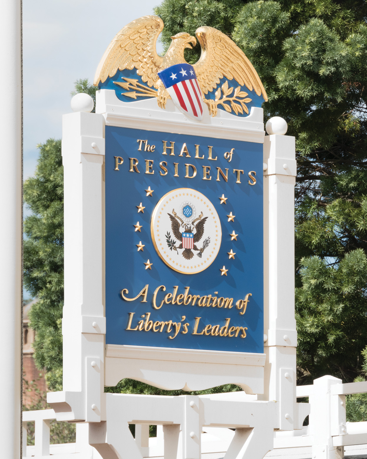 1543077622941-CM_DIS_final_06_300