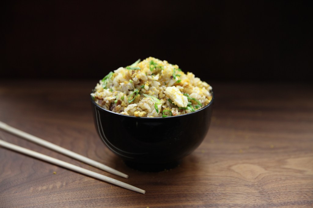 Riso fritto con pesce