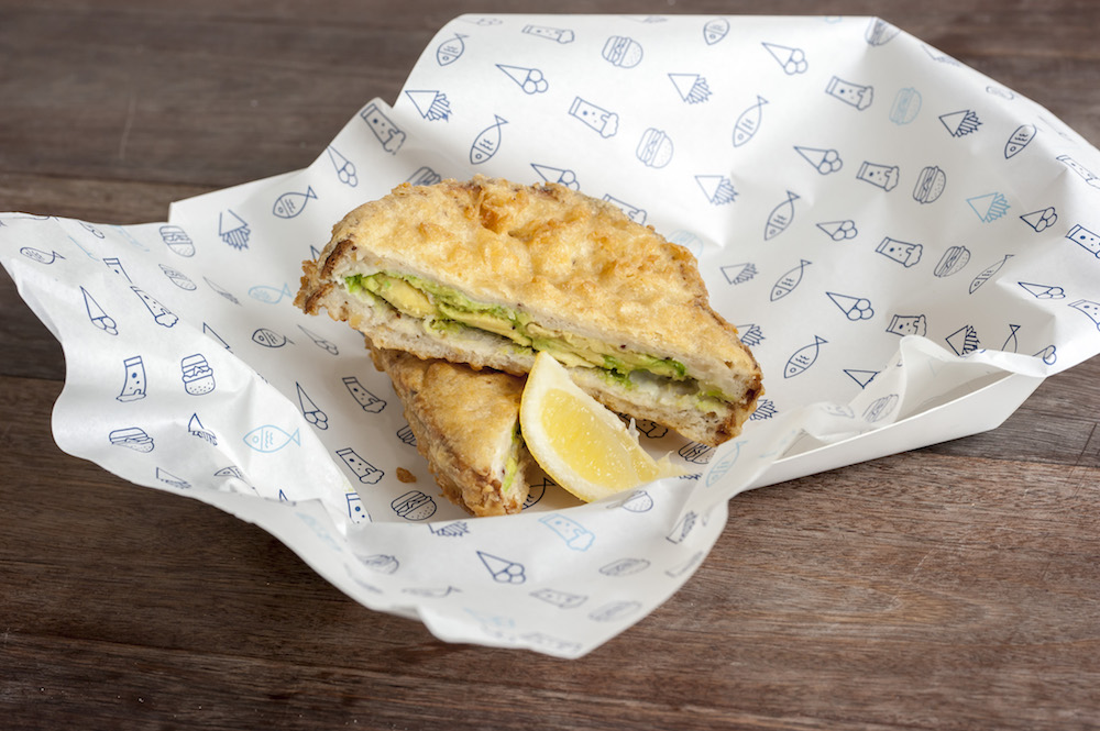 1543888554769-PettinauR_vicechickensalt_50