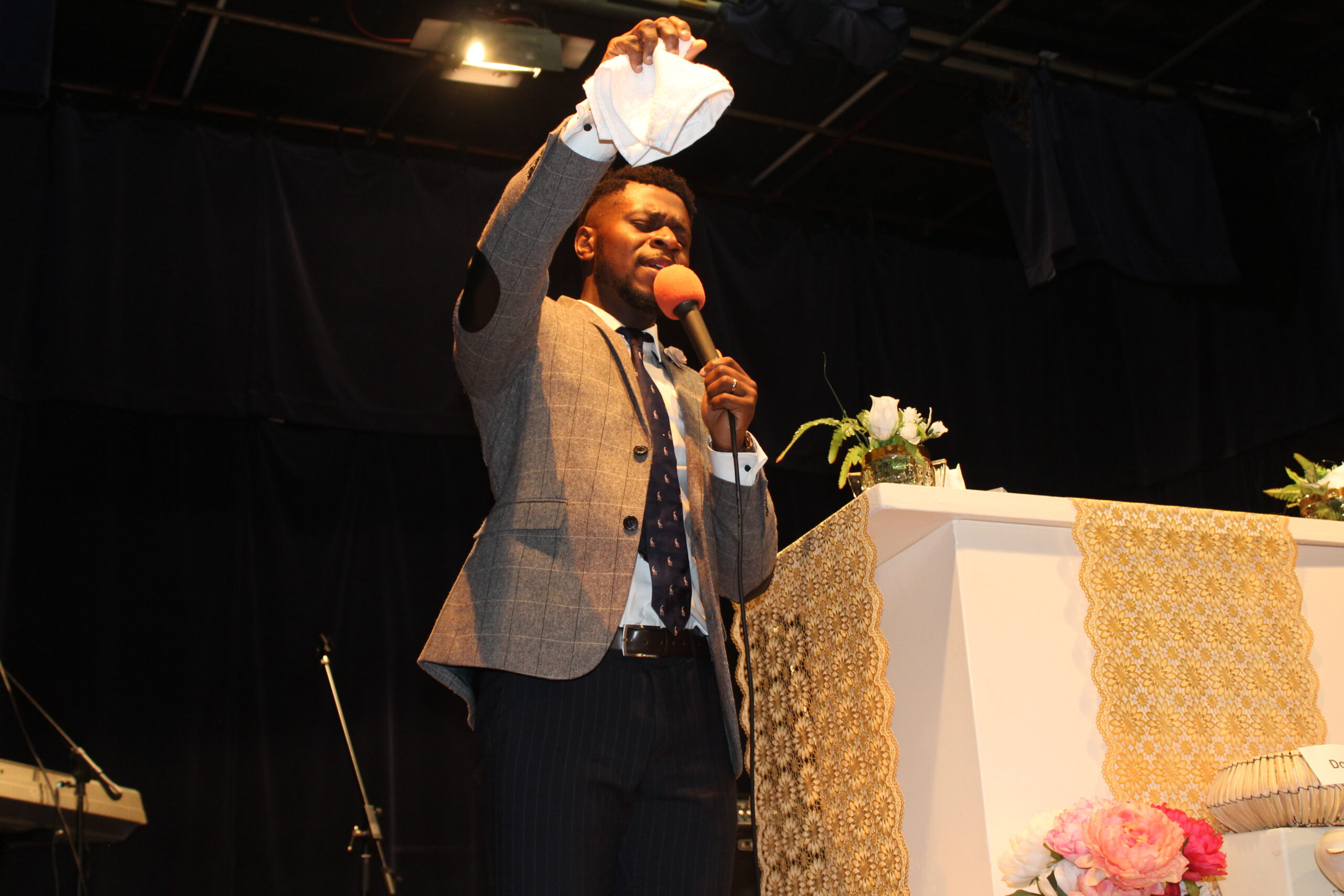 1544194581256-IMG_4284