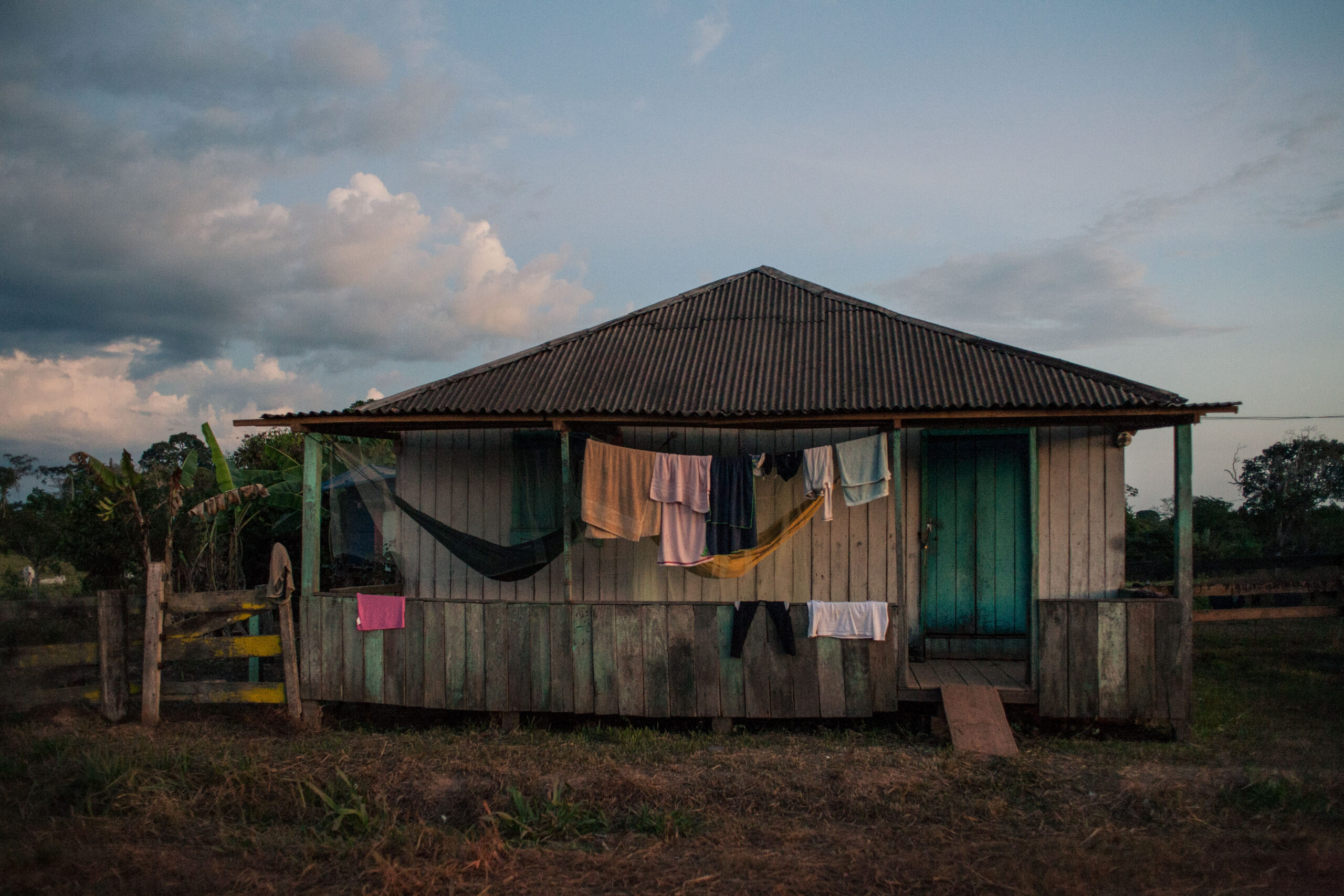 1544709611994-ResexVice-5