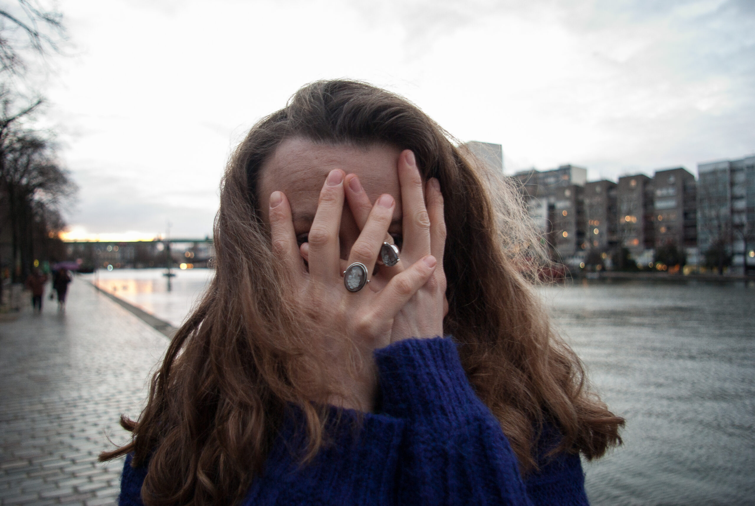 1544788470196-Serie-1-Lucile