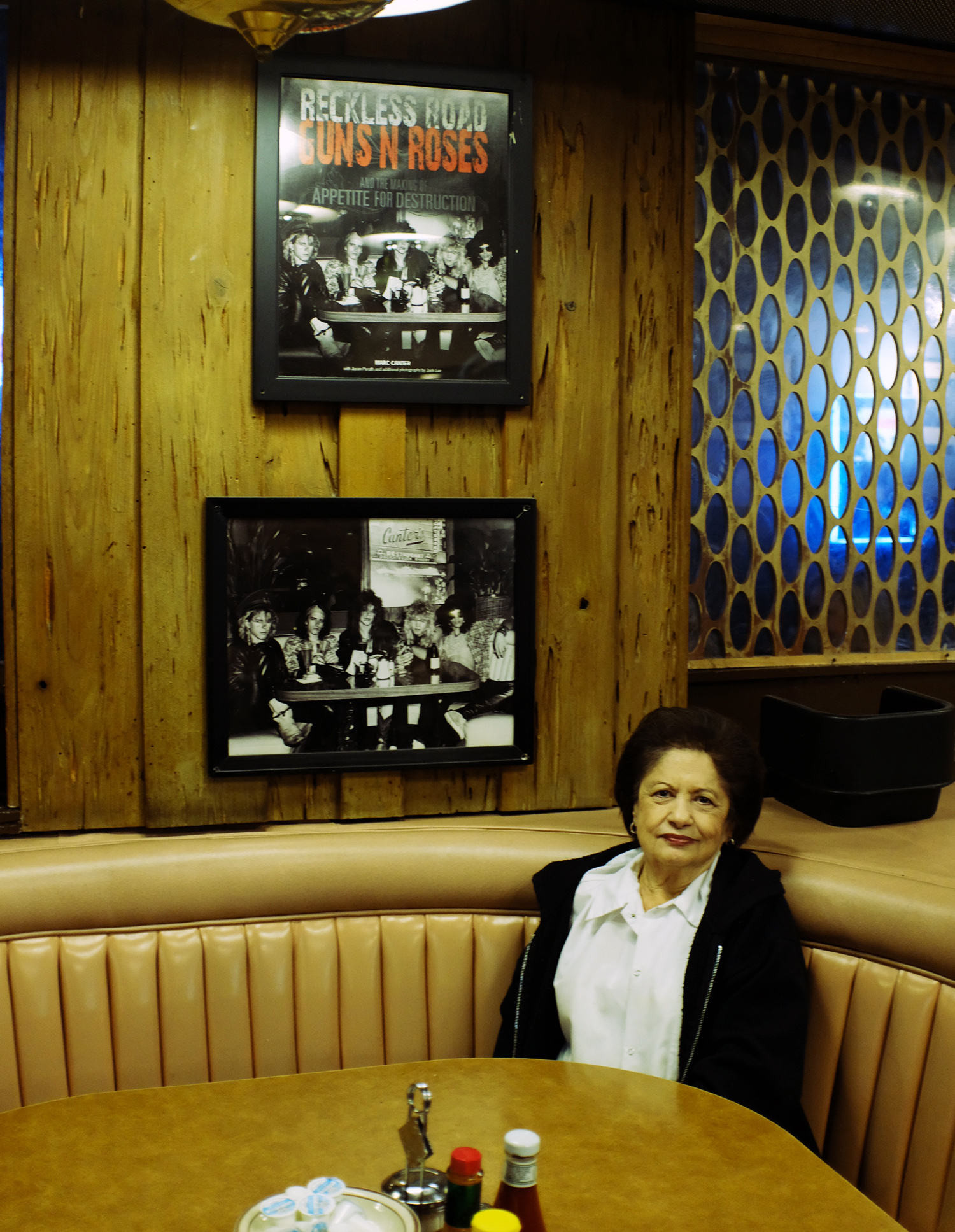 1545426337310-bella-canters-5