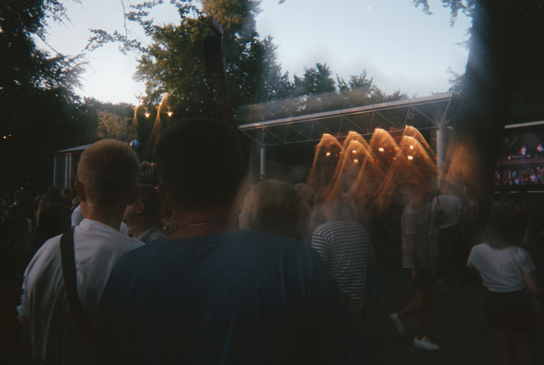 Mennesker til koncert