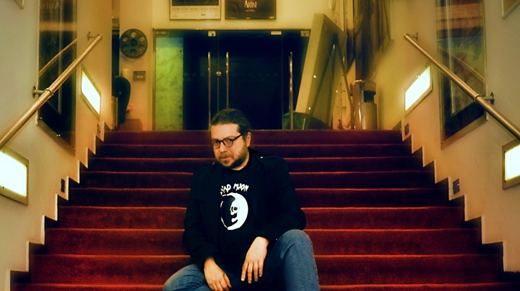 Ένα Κινηματογραφικό «Εξπρές του Μεσονυχτίου» στο Κέντρο της Αθήνας