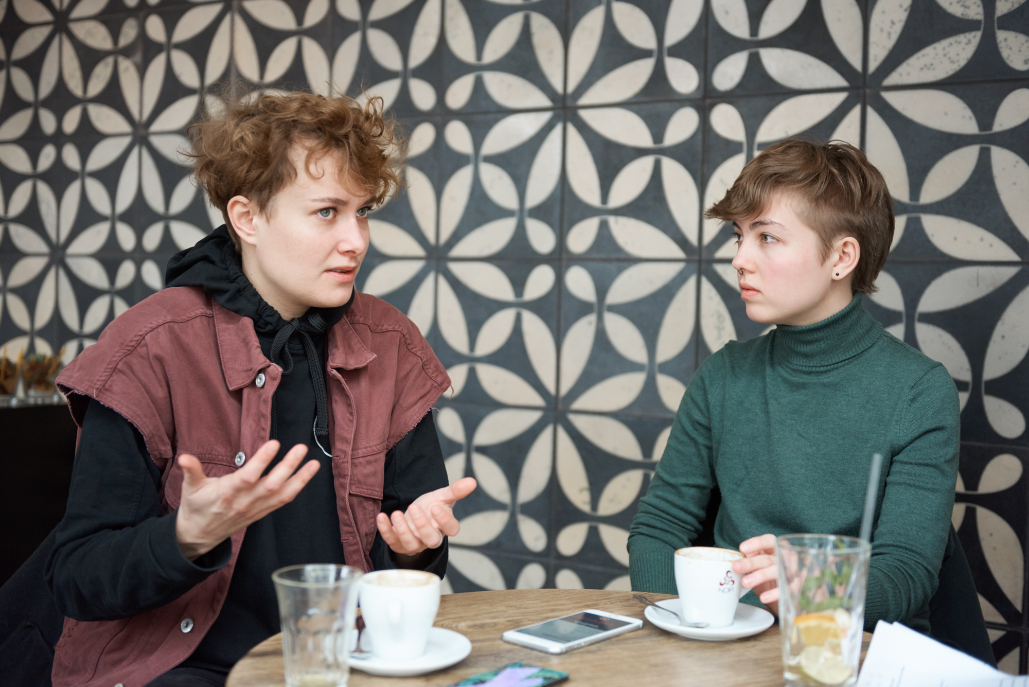 Sascha und Lou im Gespräch