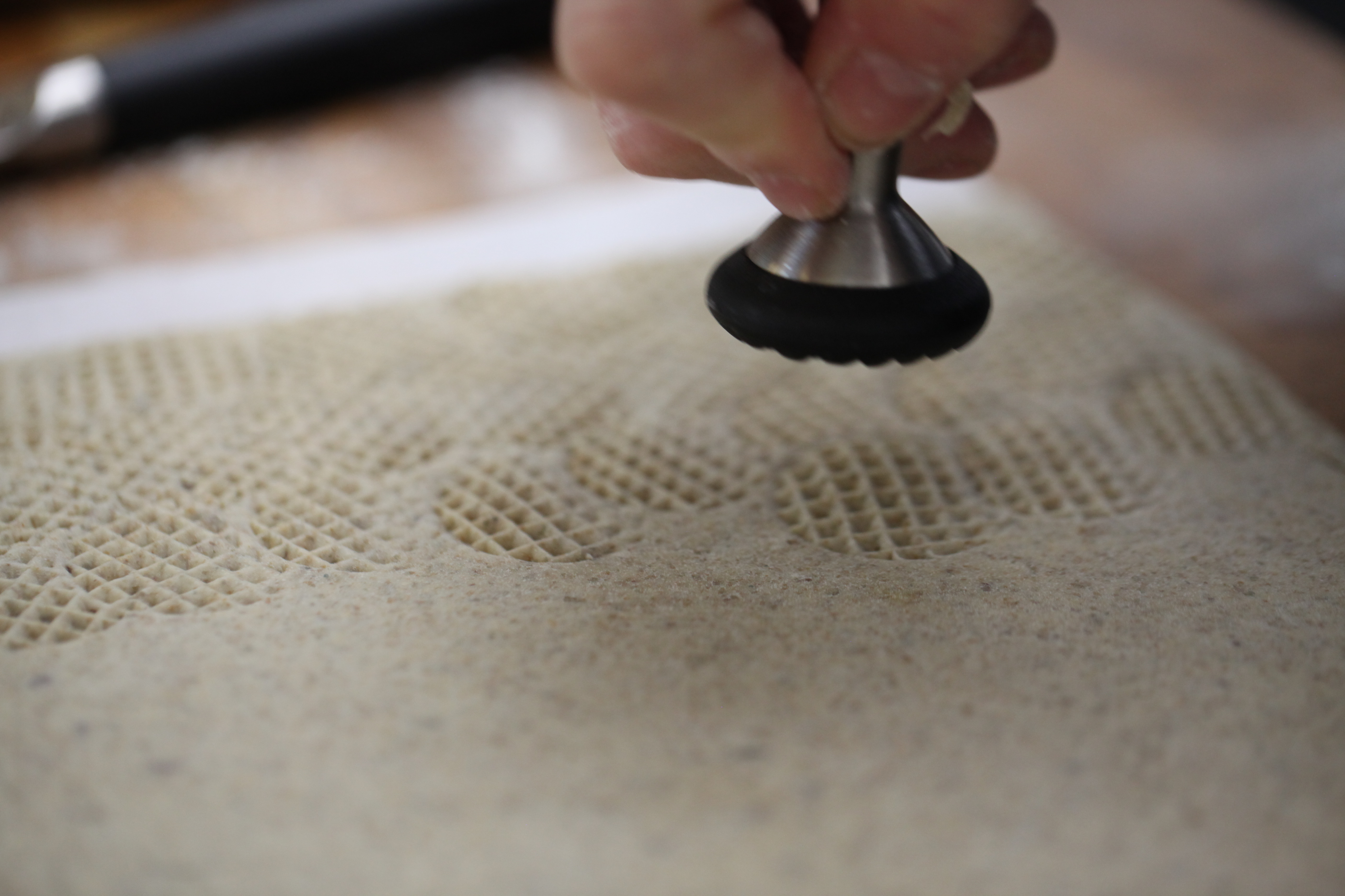 indenting dough for knackebrod