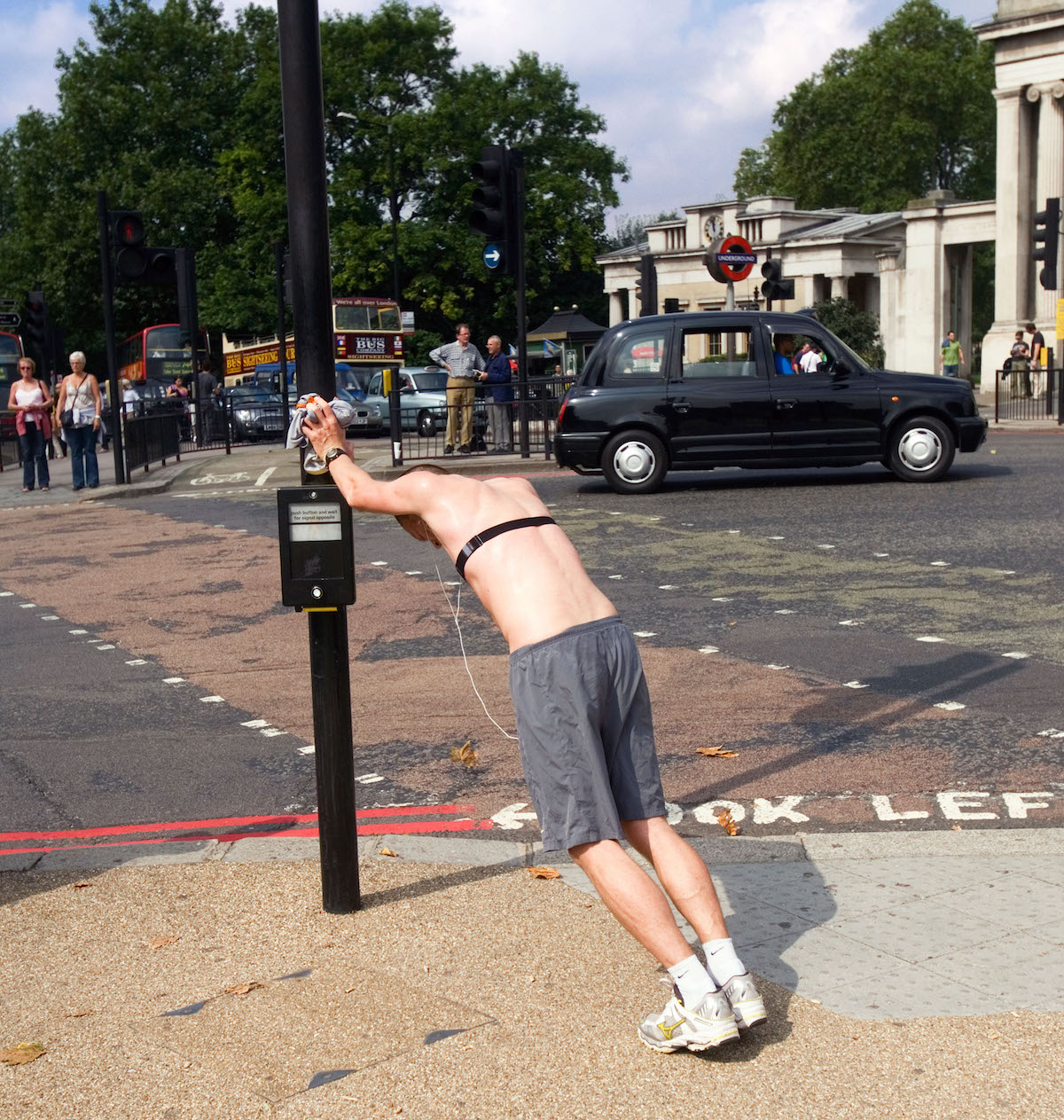 london jogger pollution