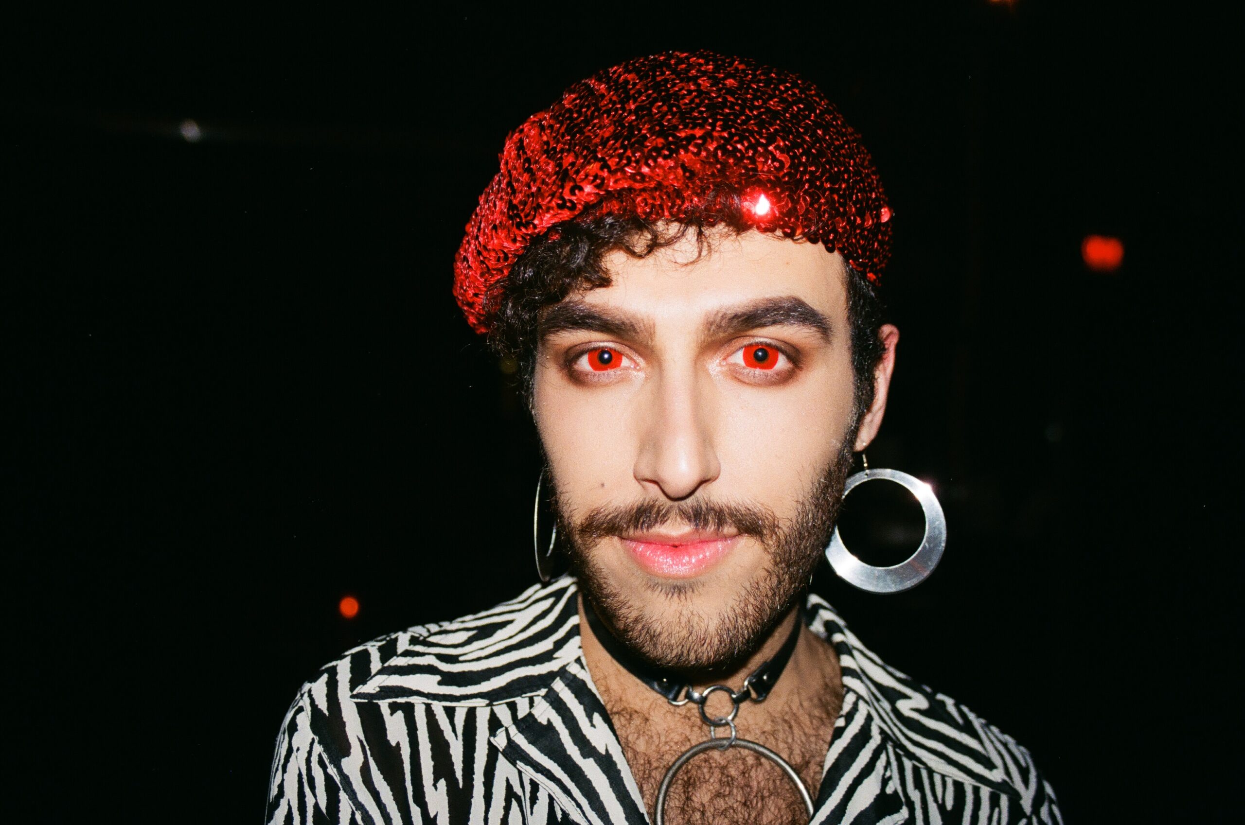 1553537762529-004221650002