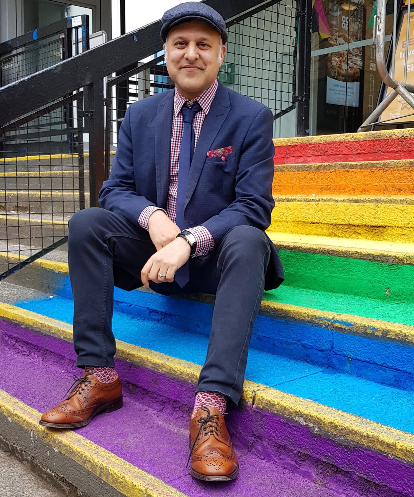 1553771517395-KHAKAN