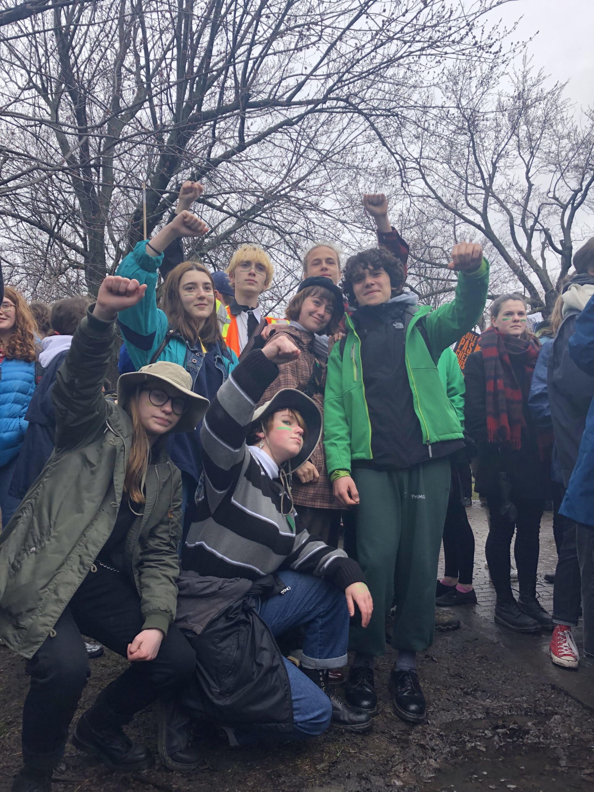 1556416508270-jeunes