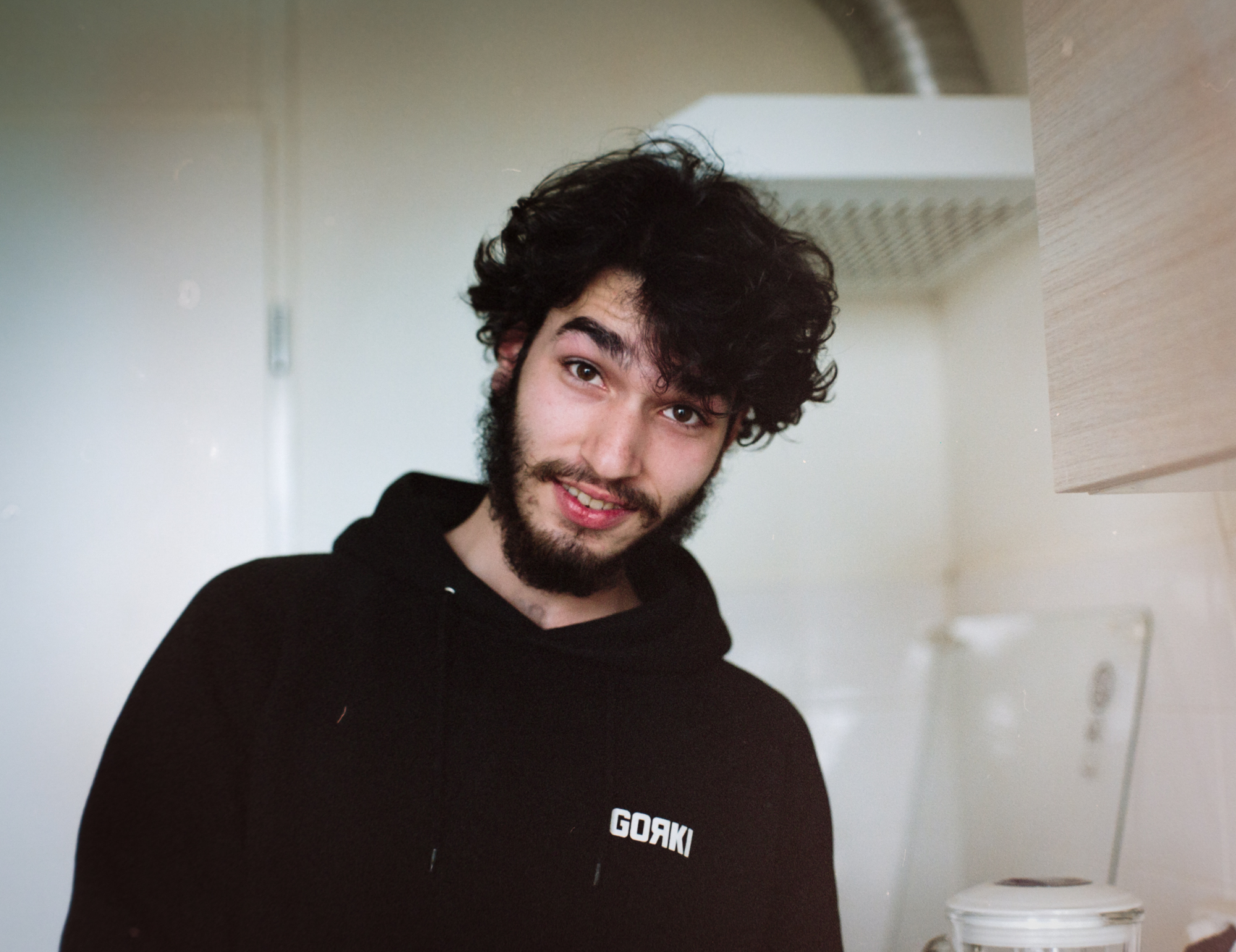 1553696215918-VICE-80