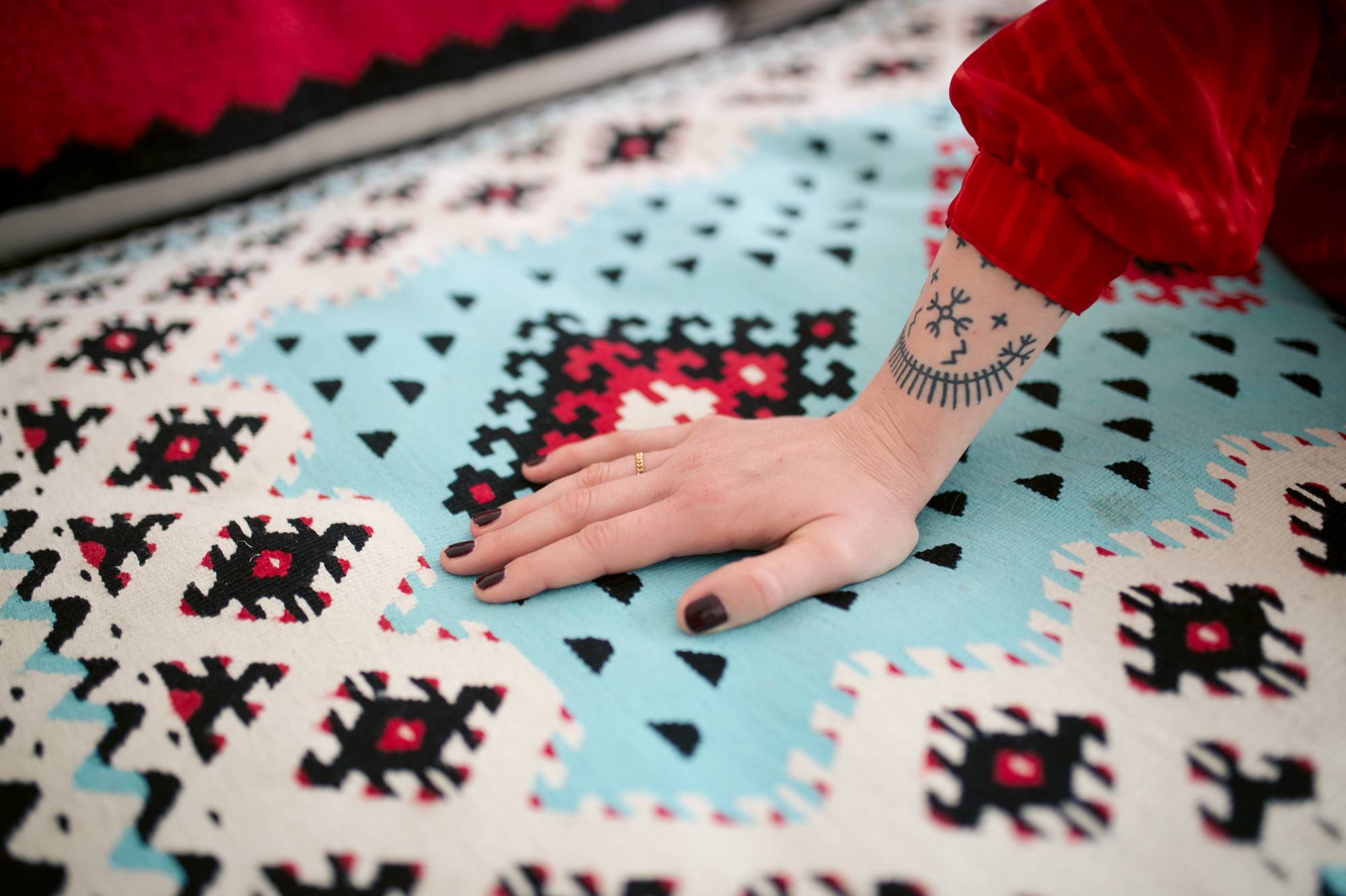 1553697139707-VICE-28