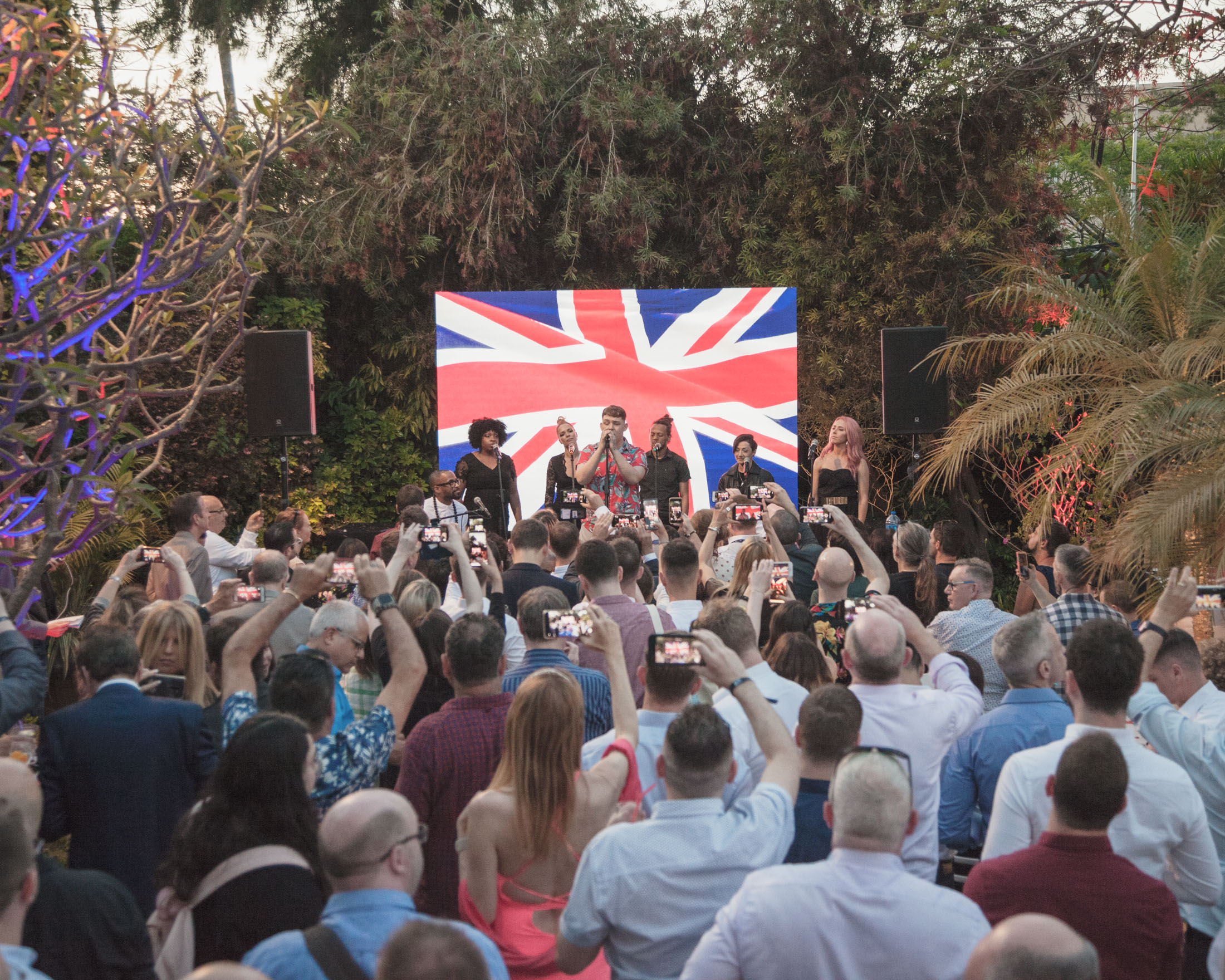 1557998372464-ChristopherBethell_MainStory-2