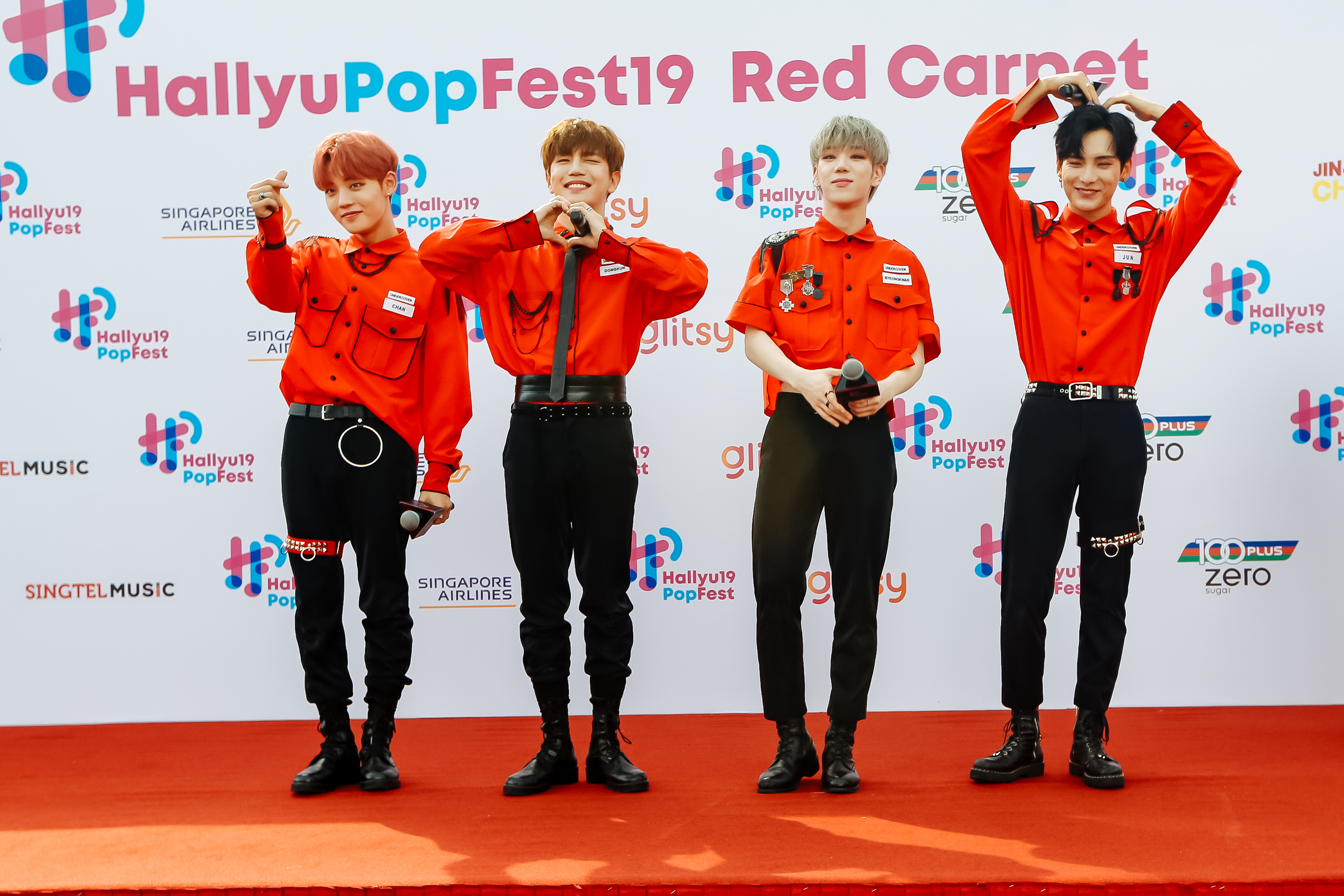 Photos From The Red Carpet of Southeast Asia's Biggest K-pop Festival