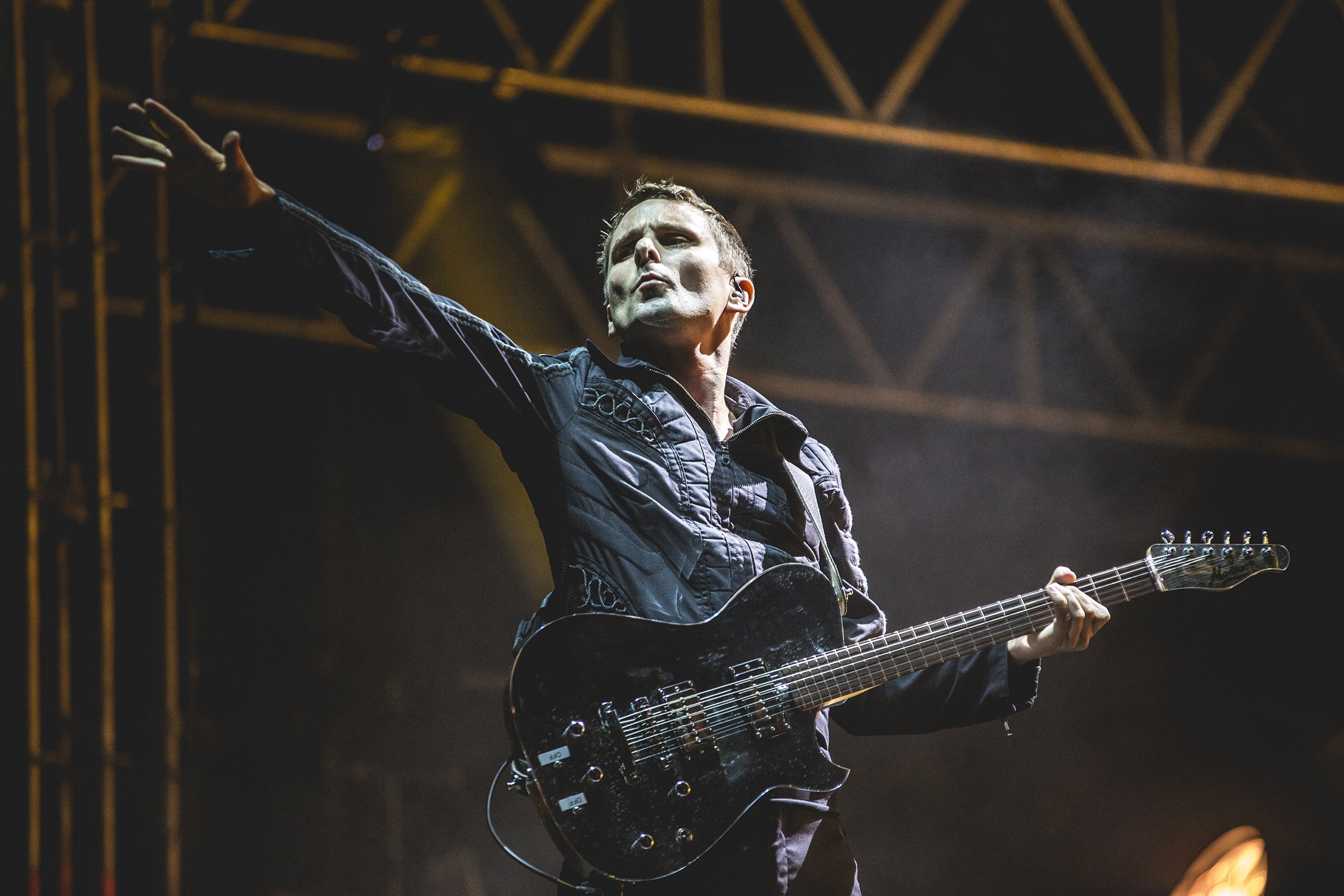 1560868557976-Muse2016