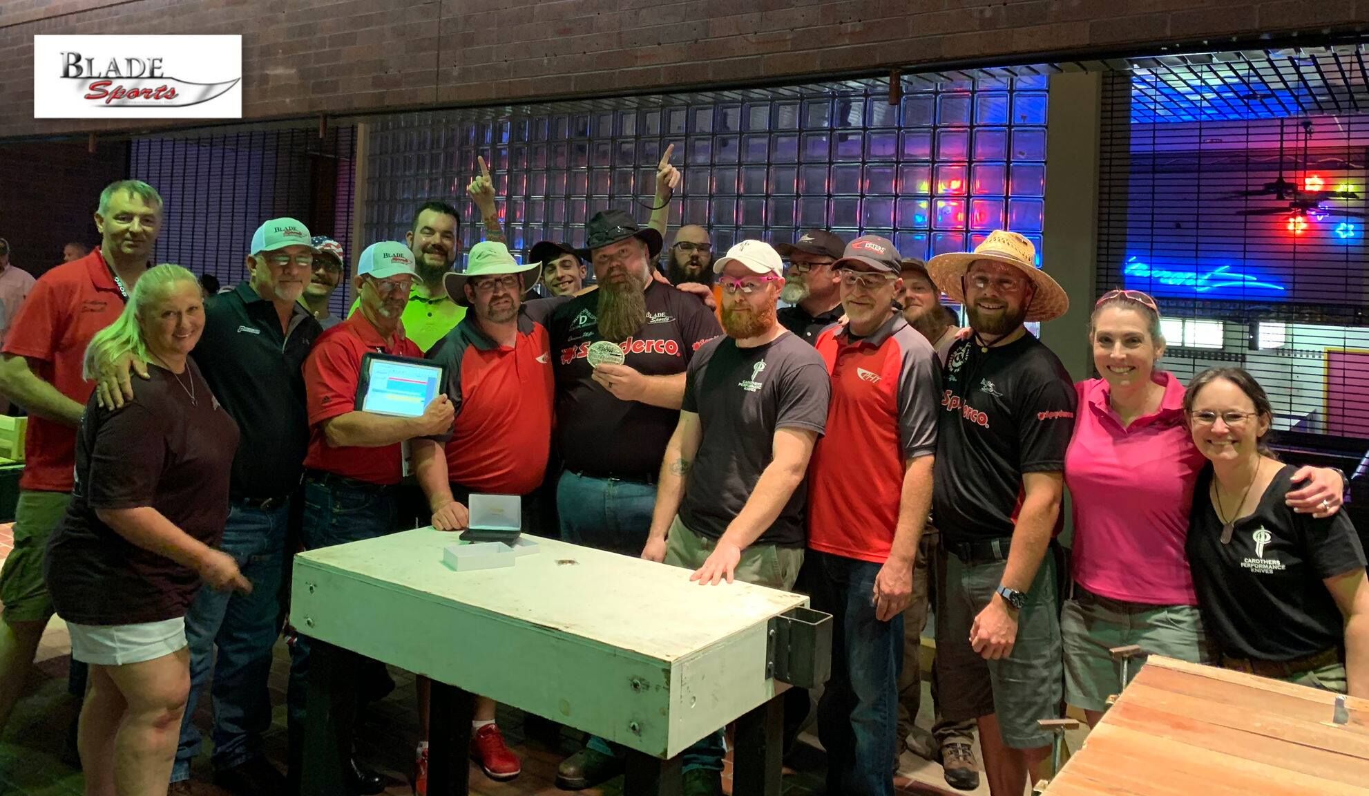 1561645692119-aRC0tgxc