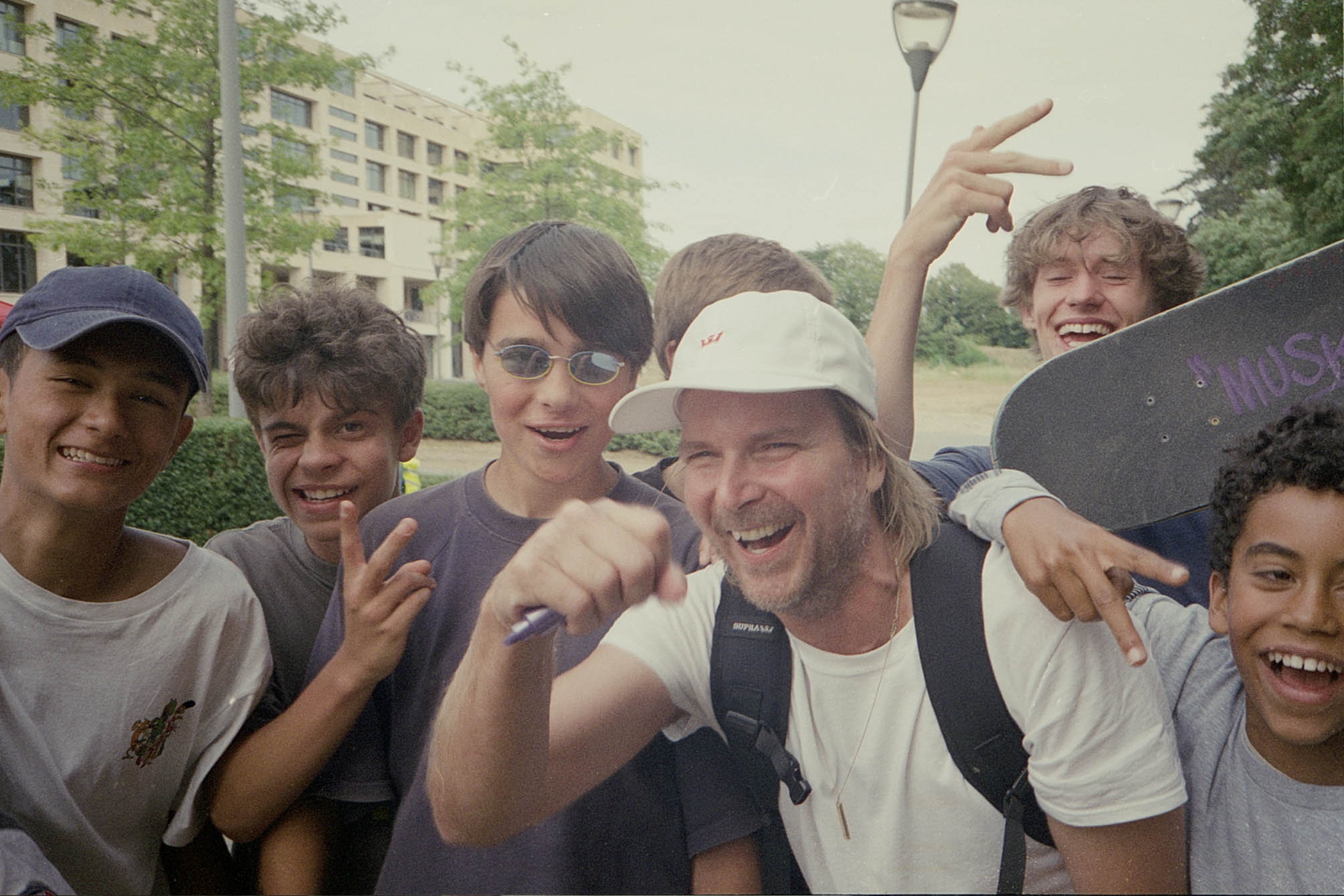 chad-muska-supra-skatepark-skaters